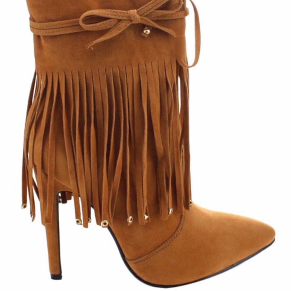 Machi Peri-1 Woman’s Fashion Stiletto High Heel Gold Studded Fringe Boots! - Picture 3 of 8